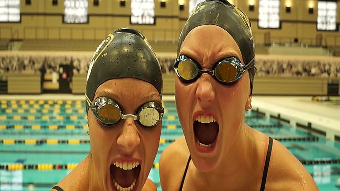 Women's Swim & Dive Hype